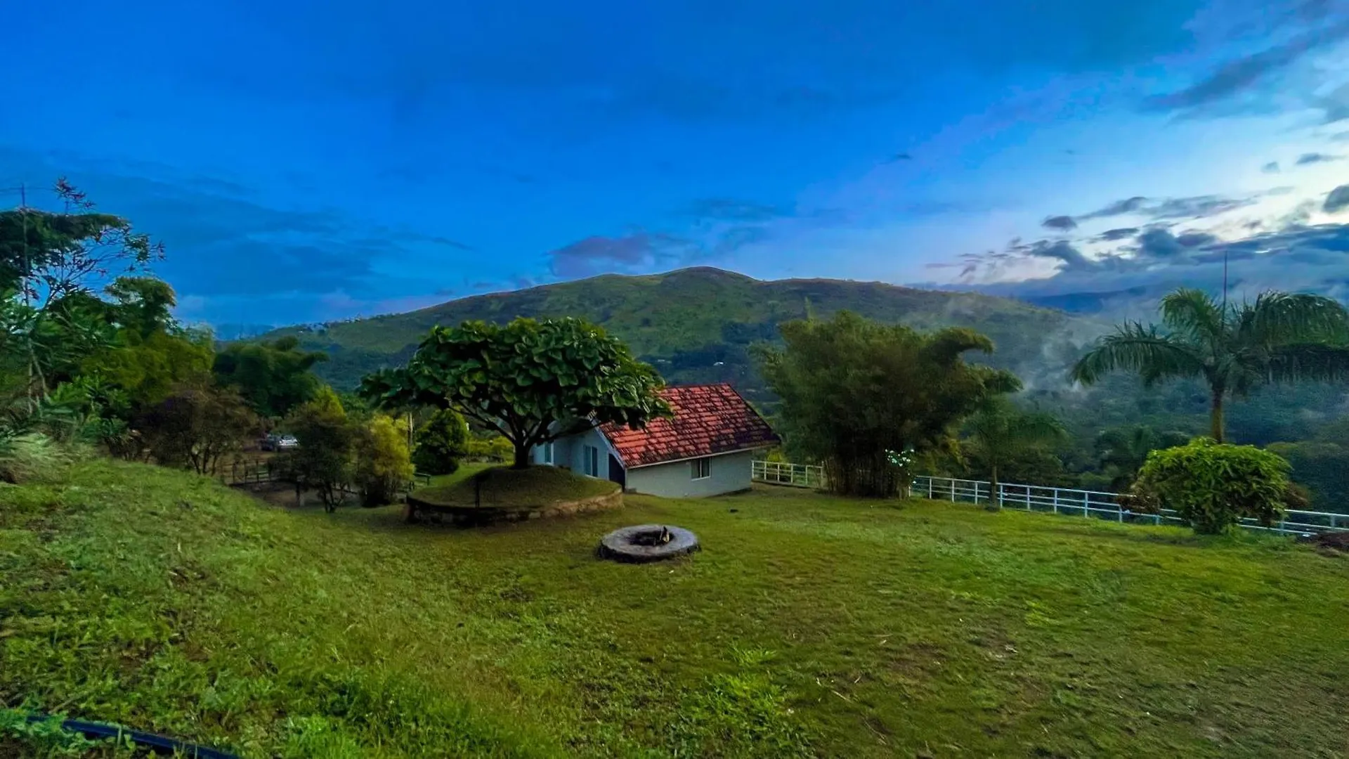 Agroturismo Elenor Cottages Santhanpara