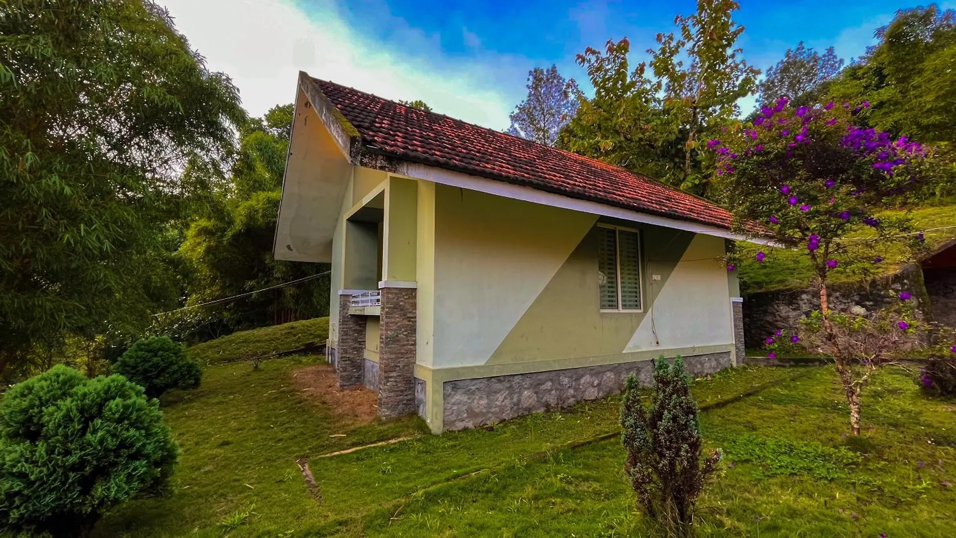 Elenor Cottages Santhanpara India